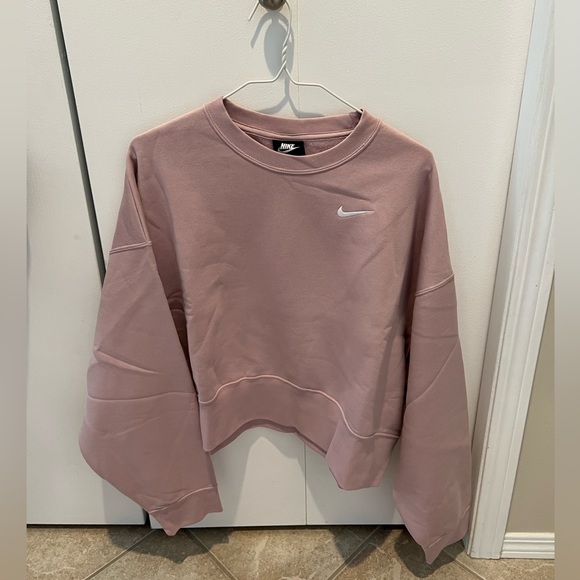 Nike Oversized Sweatshirt - Picture 1 of 4